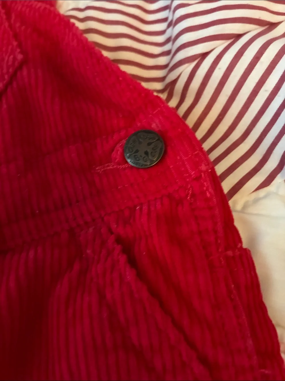 Oshkosh B’gosh Red Corduroy Overalls NWOT Sz 3T